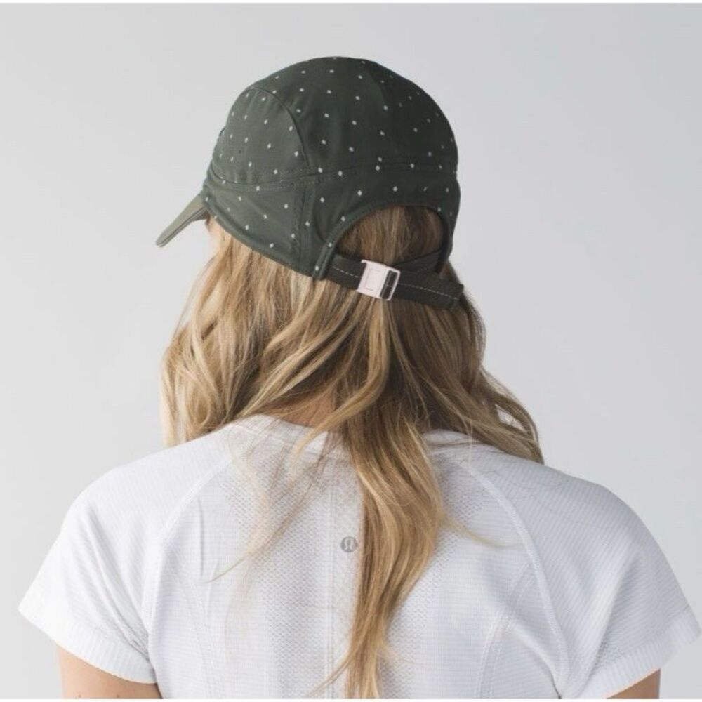 lululemon athletica Green Knit Beanie Hat